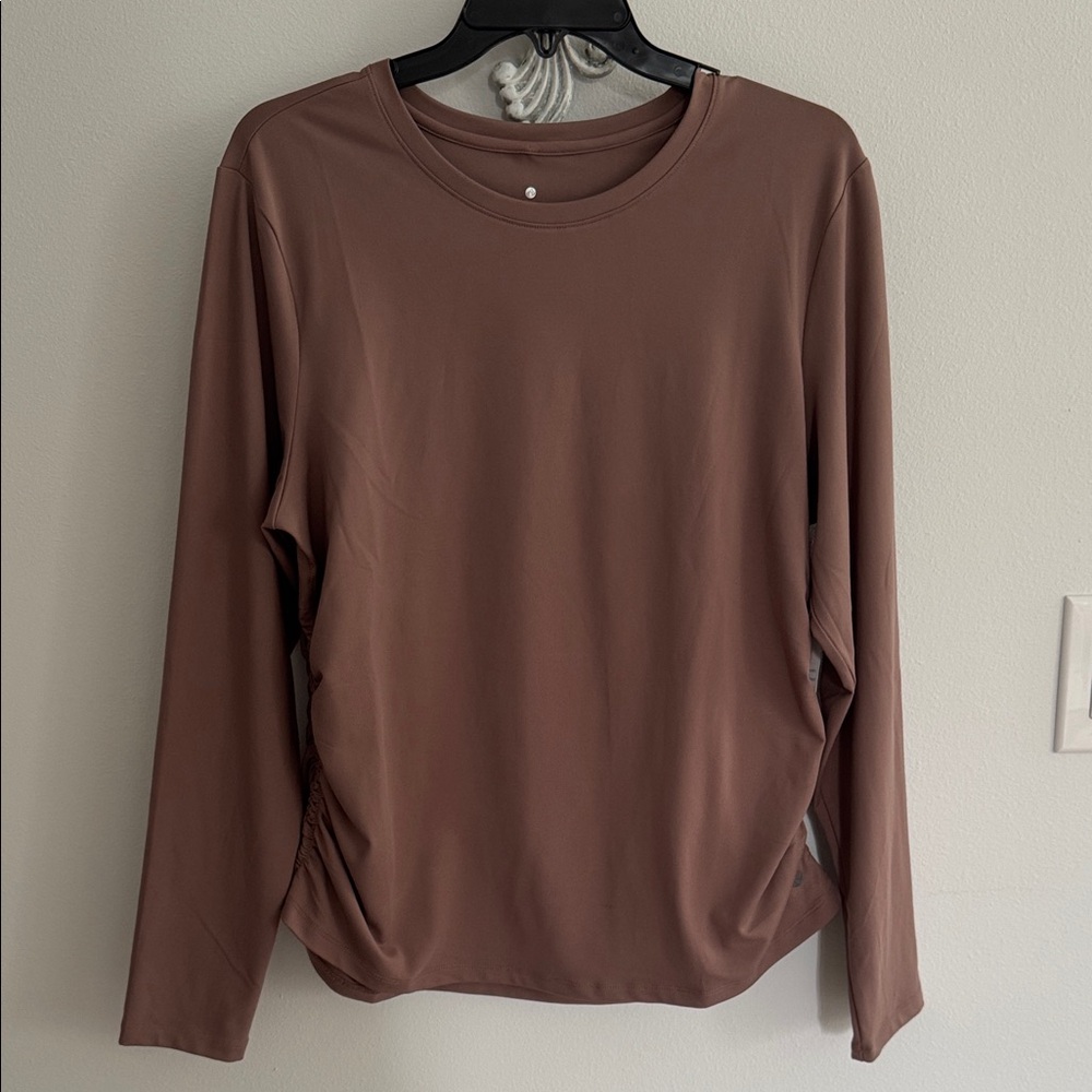 Apana Women's Cocoa Long Sleeve Top with Ruched Sides